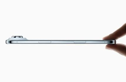 宛城苹果维修点分享iPhone 17 Air自动关机电源故障解析 